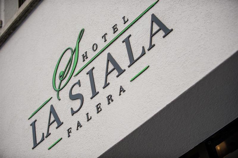 פאלרה Hotel Restaurant La Siala מראה חיצוני תמונה